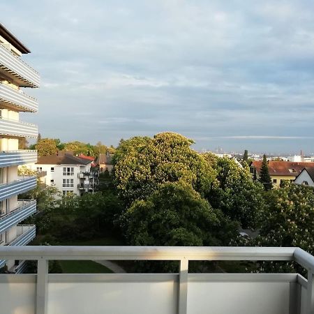 Apartment Frankfurt City View - Oberursel Extérieur photo